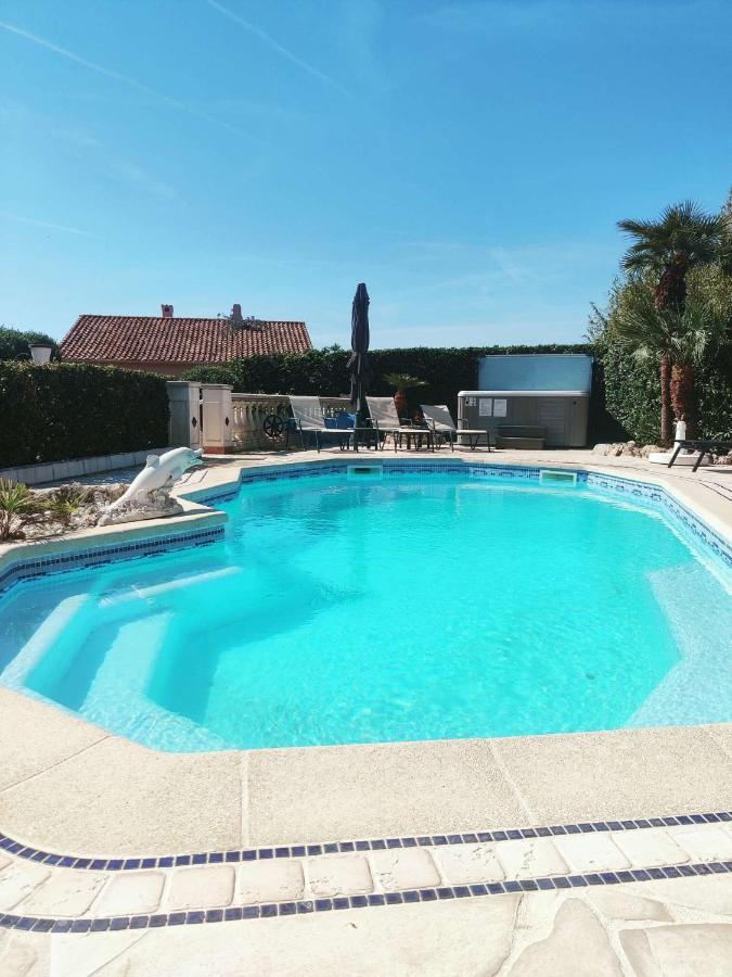 Villa Plein Sud A 900M Du Centre De Cavalaire Sur Mer - Chambre Climatisee - Piscine - Spa- Calme Et Detente المظهر الخارجي الصورة